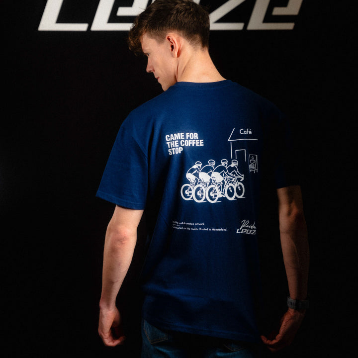 LEEZE x RAIDEN Oversized T-Shirt "Coffee Stop"