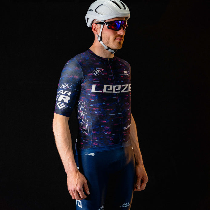 LEEZE Trikot (2026)