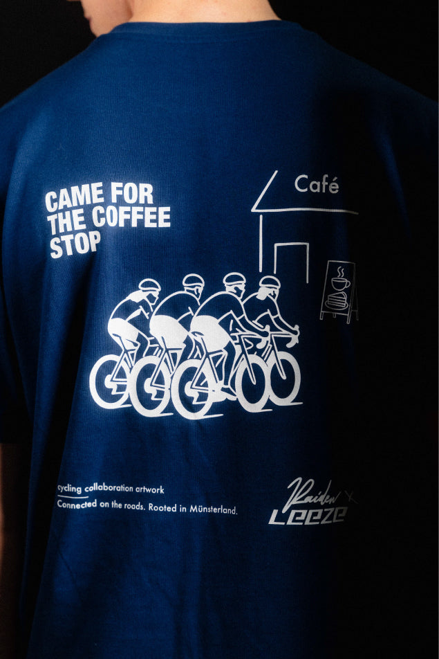 LEEZE x RAIDEN Oversized T-Shirt "Coffee Stop"